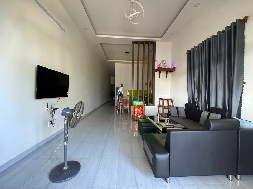 Bán nhà 2 mặt tiền Tân Xuân 344m² giá 2 tỷ - Đầu tư sinh lời ngay!