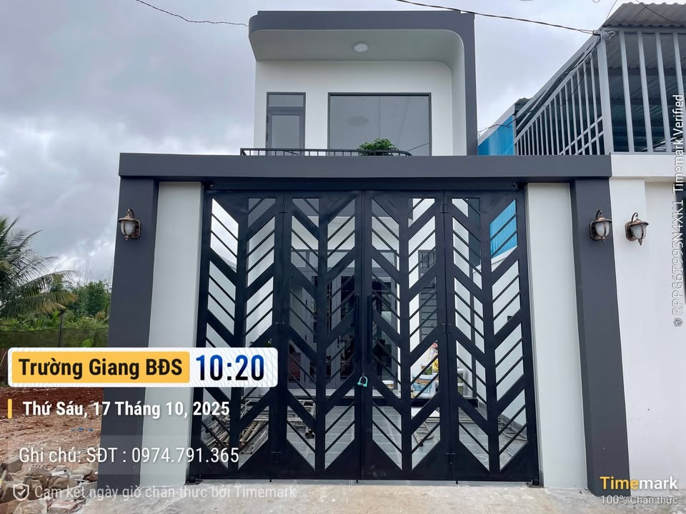 Nhà đẹp hẻm An Dương Vương, Pleiku 103.5m² giá 1.9 tỷ - Ở ngay, không cần sửa chữa!