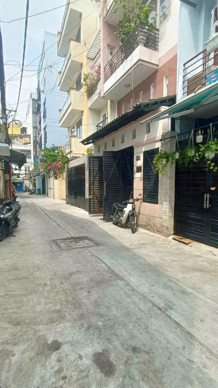 Đất nền tại quận 10, đường Thành Thái, 62m² - Giá chỉ 10.3 tỷ, cơ hội đầu tư hiếm có!