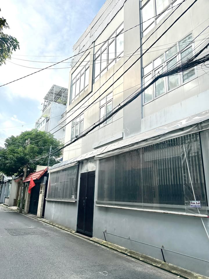 Nhà phố 2 tầng Thành Thái quận 10, 61m² giá 6.3 tỷ - Sổ đỏ chính chủ, vị trí đẹp!