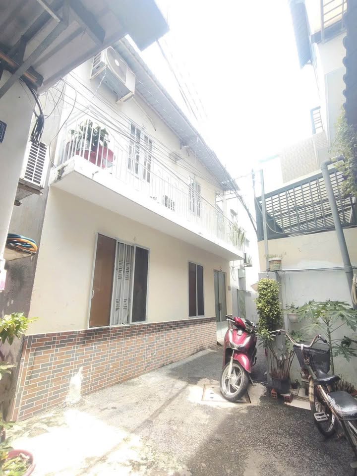 Nhà bán Đường Số 8, Gò Vấp 24m² giá 2.59 tỷ - Vị trí đẹp, an ninh