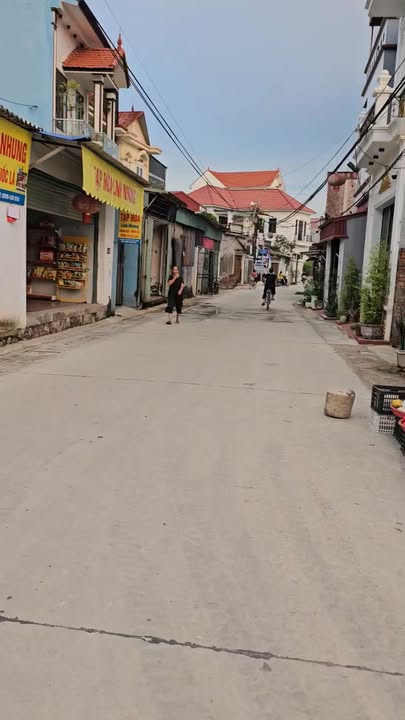 Đất nền Hồng Sơn, Mỹ Đức 84m² giá 1.1 tỷ - Lô đất vuông vắn, tiện ích đầy đủ!