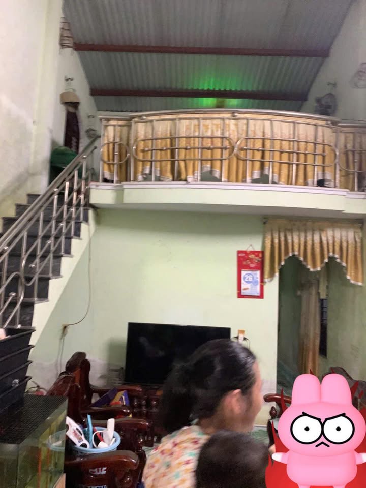 Nhà bán Đường Âu Cơ, Hòa Khánh Bắc, 90m² giá 800 triệu - Cơ hội sở hữu ngay!