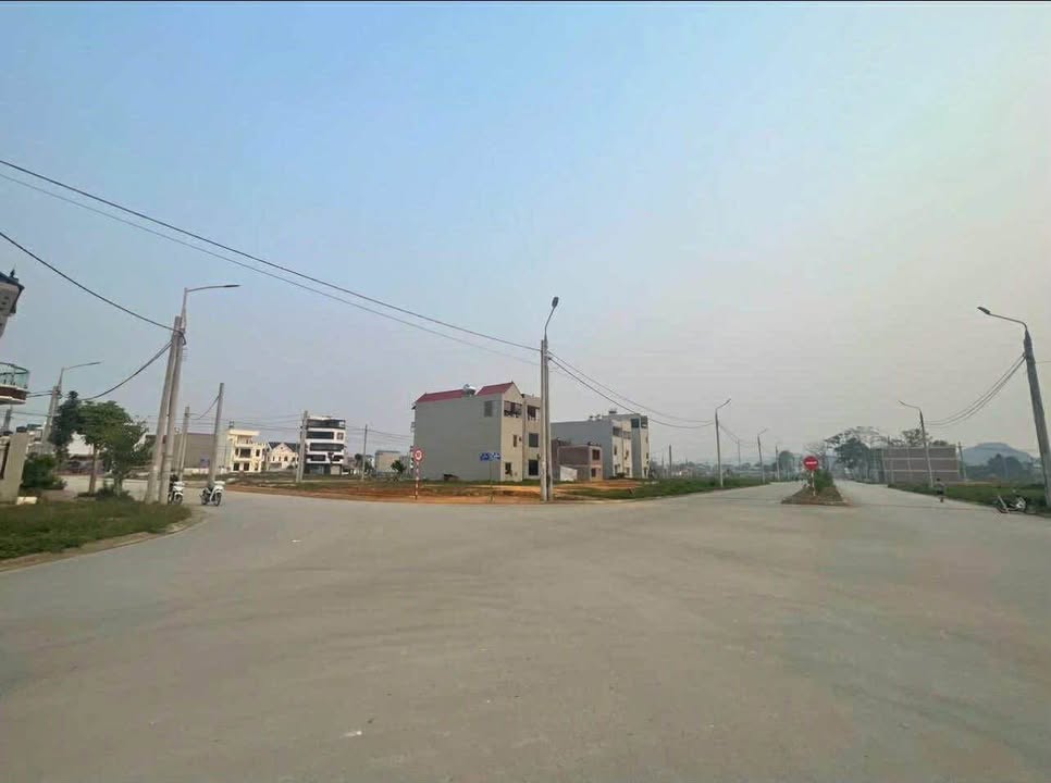 Đất nền Nam Hoàng Đồng 100m² giá 3.2 tỷ - Cơ hội đầu tư lý tưởng!