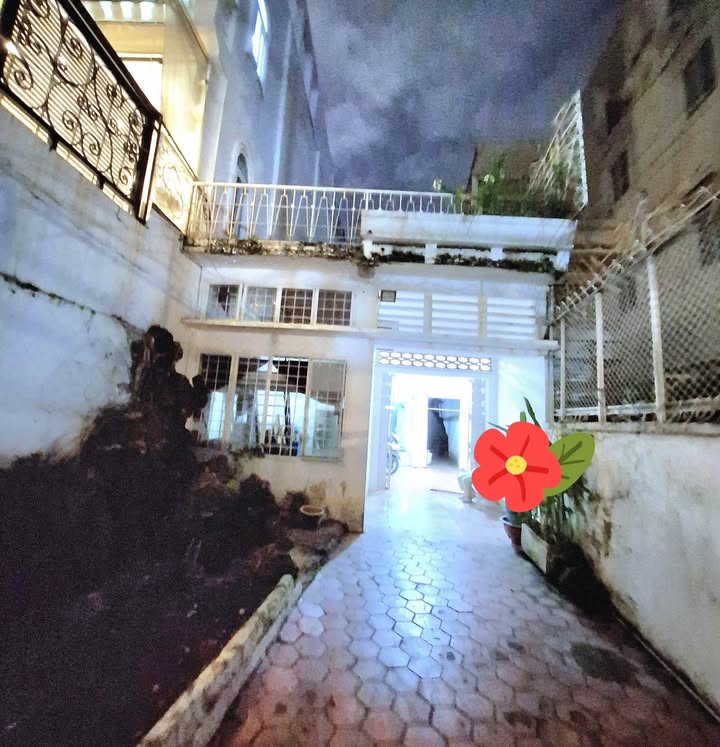 Nhà phố Võ Thị Sáu Quận 1 206m² giá 20.6 tỷ - Chính chủ chia tài sản