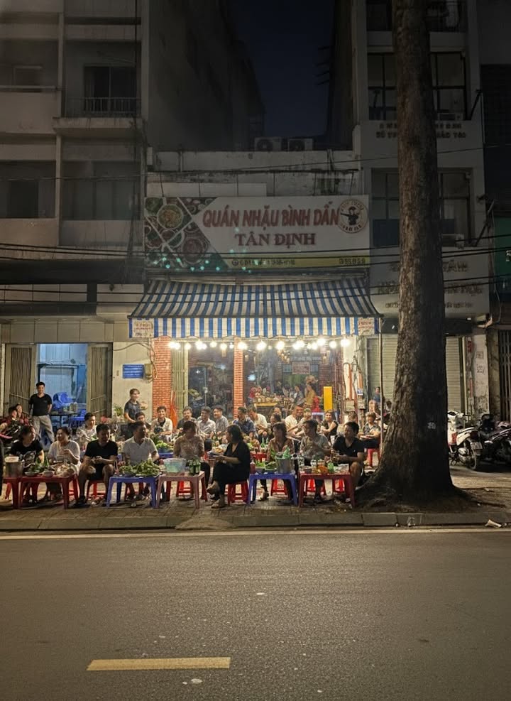 Cho thuê nhà mặt tiền Trần Quang Khải 120m² giá 80 triệu - Kinh doanh thuận lợi!