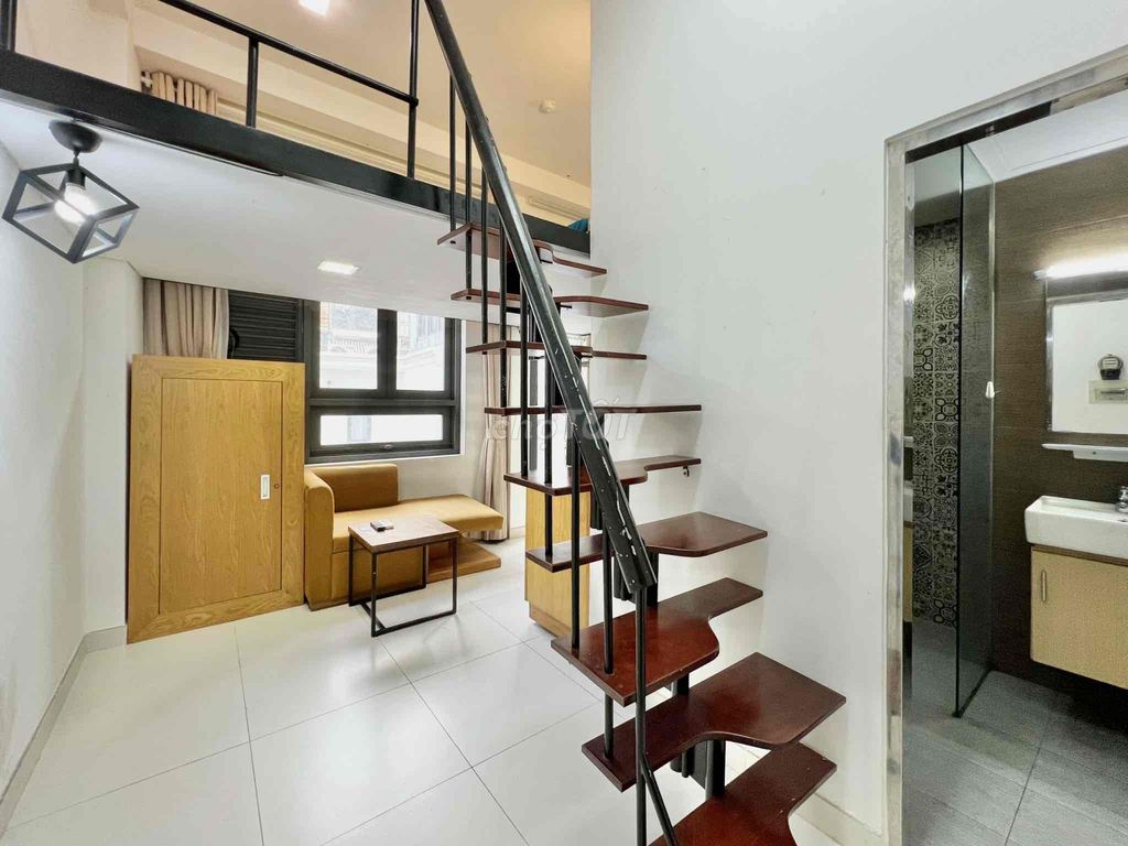 Duplex Cao Cấp 35m² Full Tiện Nghi Ngay ĐH Bách Khoa Quận 10 - 6 Triệu/Tháng!