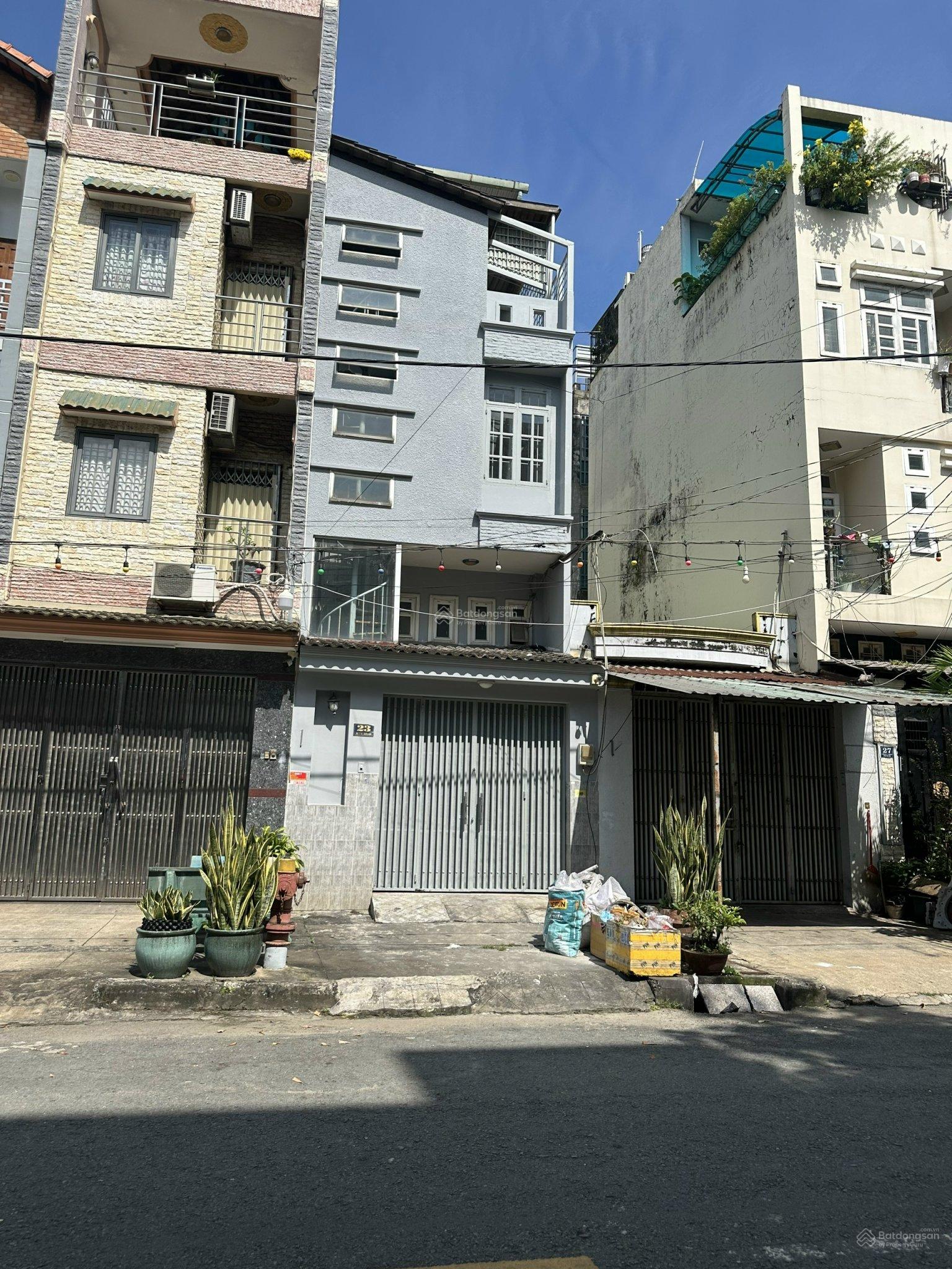 Cho thuê phòng trọ 20m² tại Tân Phú - Nội thất đầy đủ, an ninh 24/7!