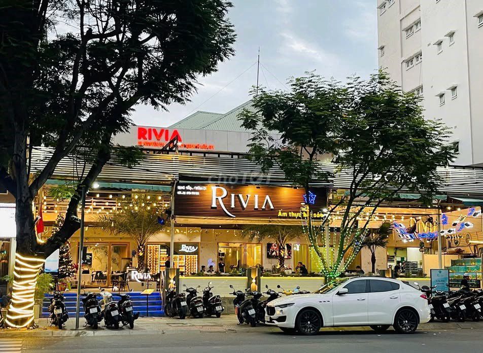 Biệt thự cho thuê tại Nơ Trang Long, Bình Thạnh - Diện tích 1900m², Giá 135 triệu/tháng - Cơ hội kinh doanh tuyệt vời!