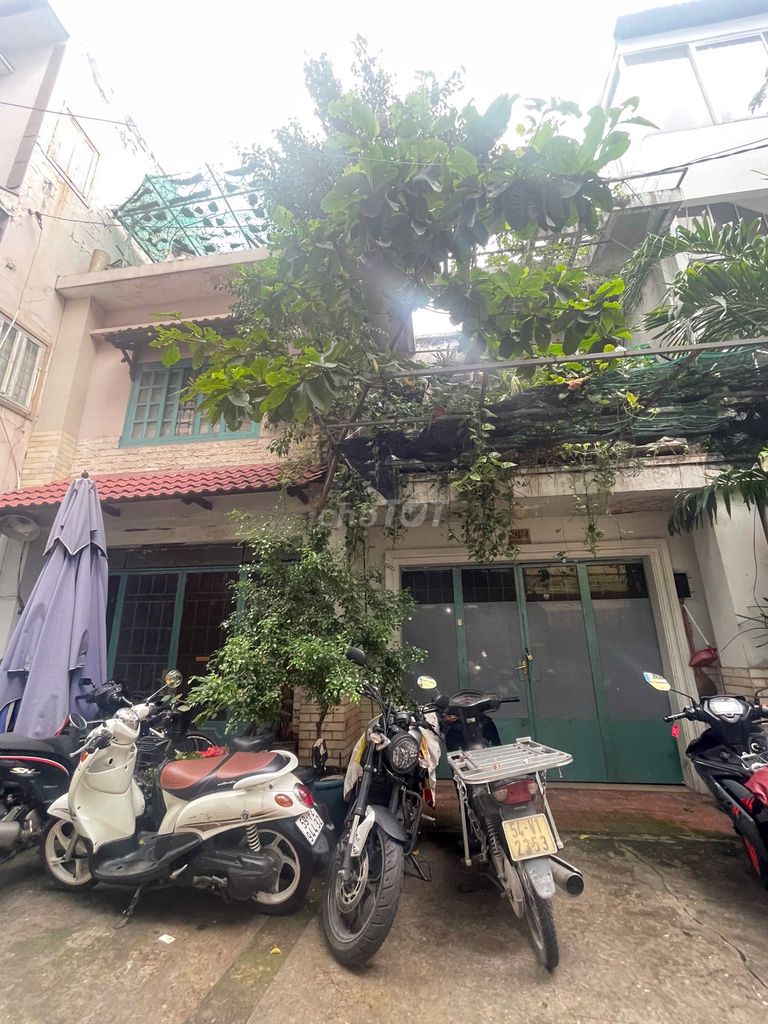 Nhà cho thuê 86/4-6 Nguyễn Văn Trỗi, Phú Nhuận, DT 112m² - Phù hợp kinh doanh đa ngành!