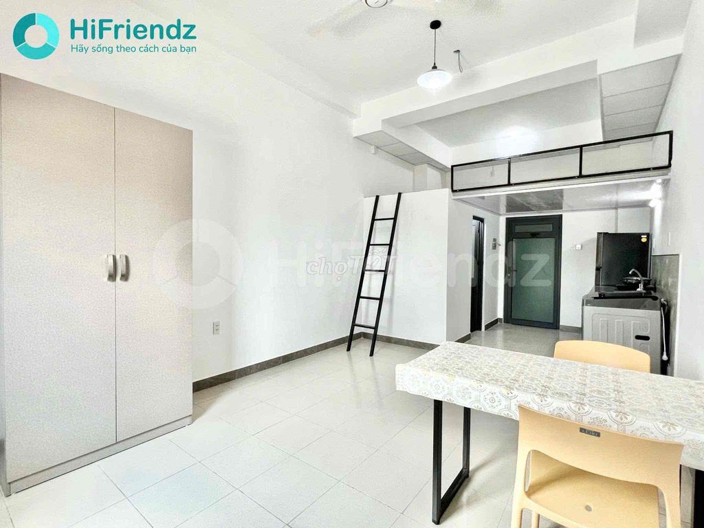 Căn hộ 35m² Đường Nguyễn Tất Thành giá 5.6 triệu - Gác xép, máy giặt riêng, cửa sổ trời!