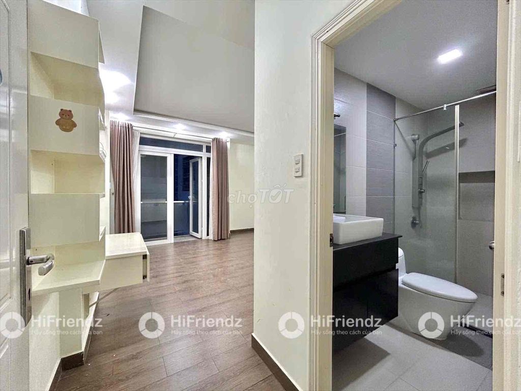 Studio cho thuê 30m² tại Phạm Văn Hai chỉ 5.6 triệu - Ban công thoáng mát, sẵn sàng vào ở!