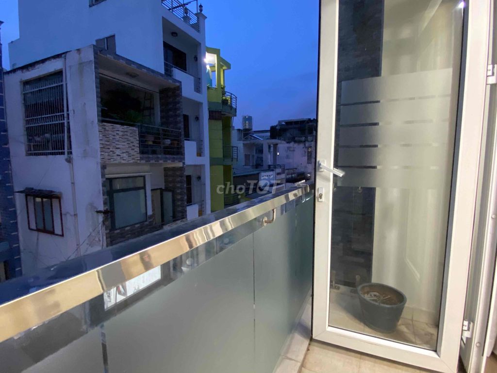 Cho thuê căn hộ studio 30m² tại Quận Tân Bình - Giá chỉ 5.3 triệu!