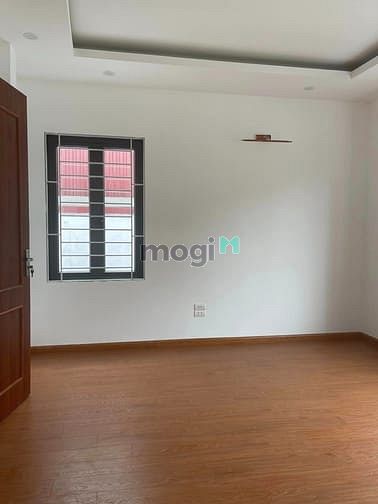 Nhà đẹp ngõ Trạm, Long Biên 54m² giá 22.6 tỷ - Chỉ việc vào ở ngay!