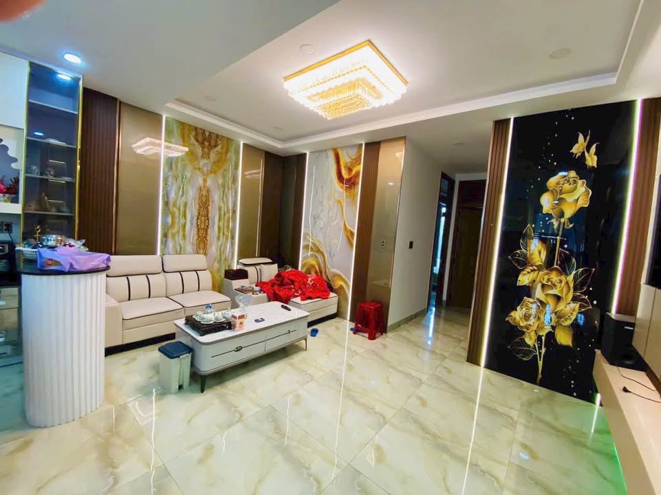 Bán nhà mặt tiền đường Nguyễn Đình Chiểu, Đà Lạt 121,7m² - Kinh doanh đắc địa!