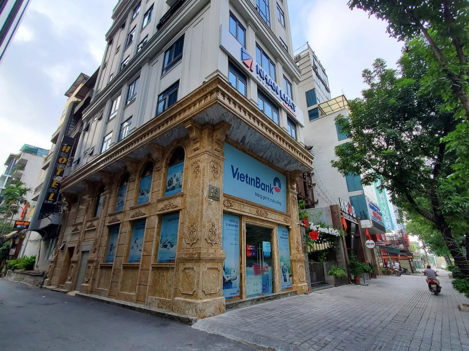 Đất lô góc Lạc Long Quân 100m² giá 50 tỷ - Vị trí kim cương gần Hồ Tây!