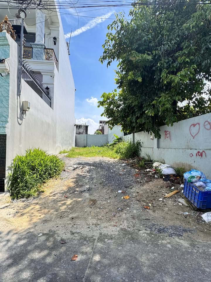 Đất mặt tiền đường Thới Tứ 1, Hóc Môn, 100m² giá 3.3 tỷ - Tiềm năng đầu tư tuyệt vời!