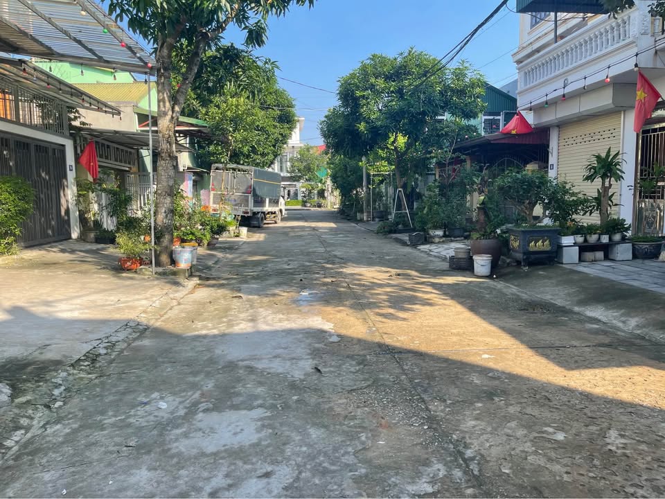 Đất Ninh Khánh 114m² giá 3 tỷ - Sổ hồng chính chủ, gần chợ Mía!