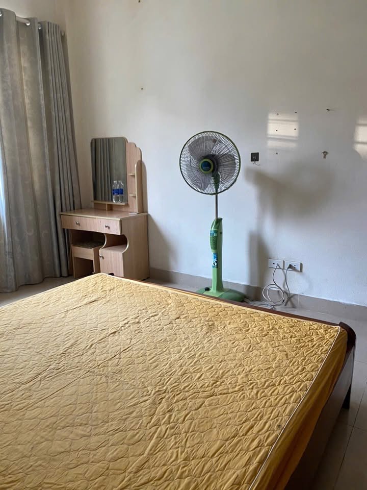 Cho thuê phòng trọ tại Đê La Thành, Đống Đa - Nội thất đầy đủ, giá thỏa thuận