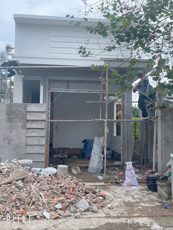 Nhà bán đường D3, phường Long Châu, 82m² chỉ 1.99 tỷ - Sẵn sàng vào ở ngay!