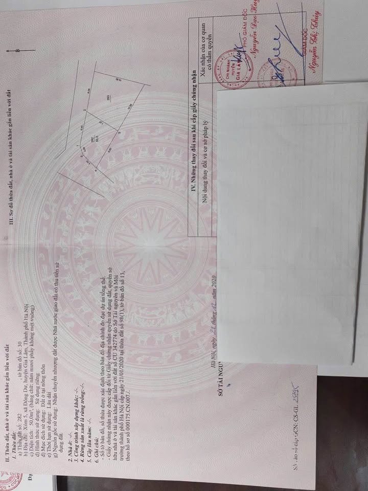 Đất lô góc Cự Khối Long Biên 50m² giá 5.7 tỷ - Đường thông thoáng tiện lợi!