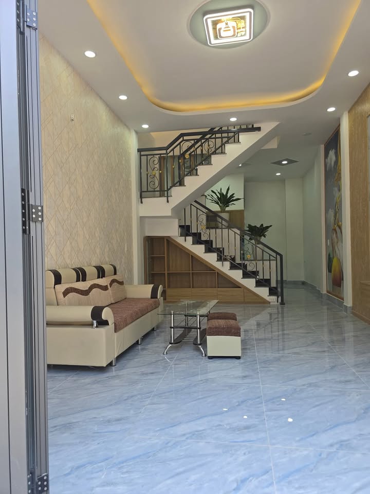 Nhà riêng Bà Điểm, Hóc Môn 44m² giá 3.65 tỷ - Sổ hồng chính chủ!