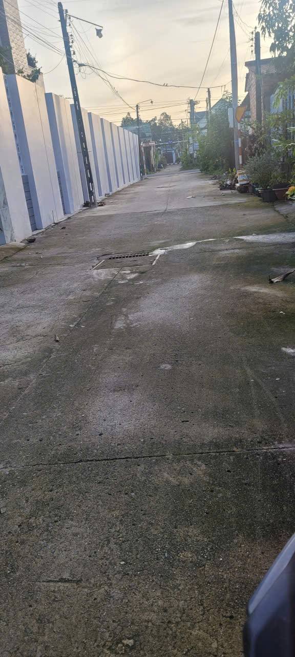 Nhà hẻm 9 Cơ Thánh Vệ, Hiệp Ninh 80m² giá 1.4 tỷ - Chính chủ, đầy đủ tiện nghi!