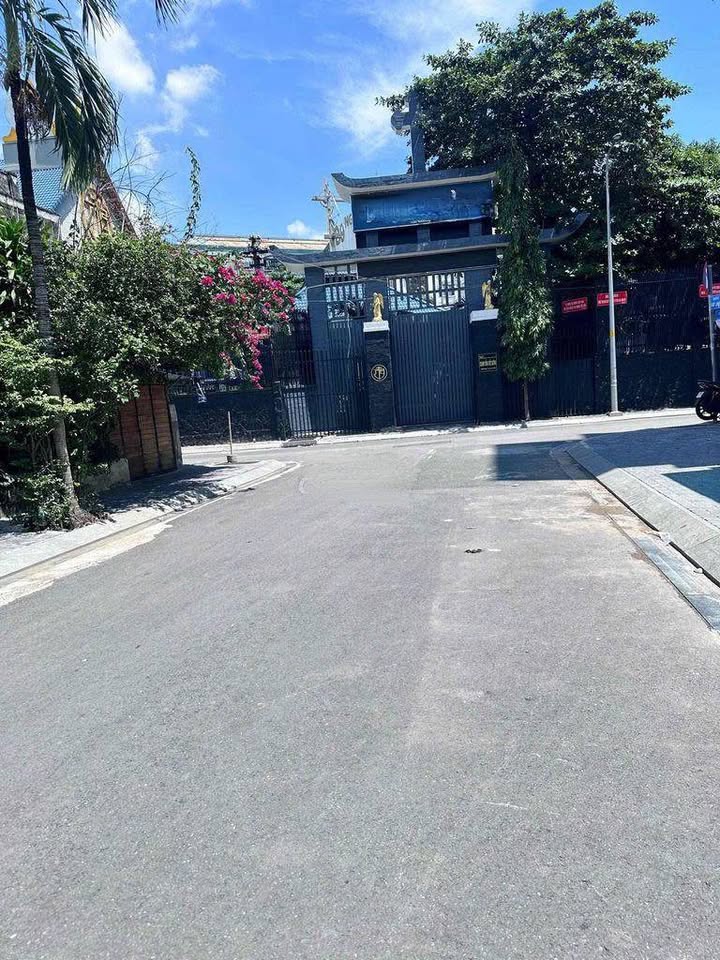 Cho thuê nhà mặt tiền đường Bửu Long, Quận 10, diện tích 56m² - Phù hợp cho văn phòng và kinh doanh!