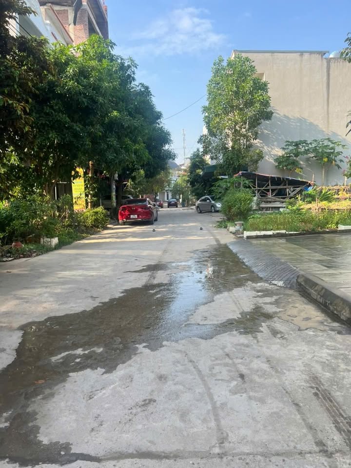 Đất Trầm Thu - Châu Phong 90m² giá 4 tỷ - Đường rộng, thuận tiện giao thông!