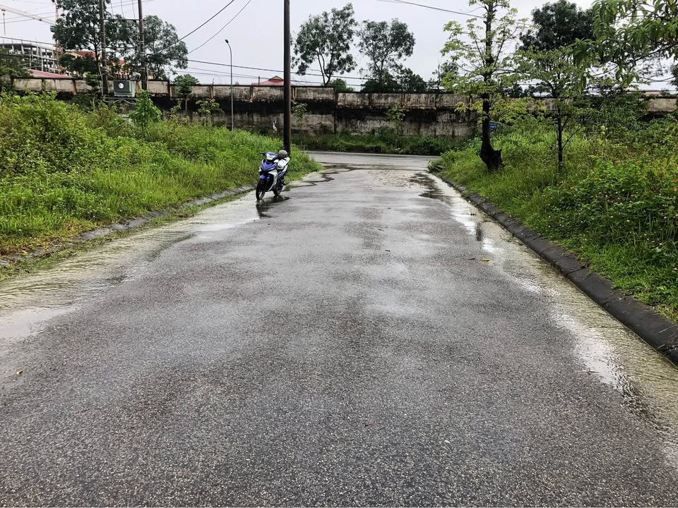 Mặt tiền Trần Quỳnh 216m² giá 1.7 tỷ - Đầu tư sinh lời tuyệt vời!