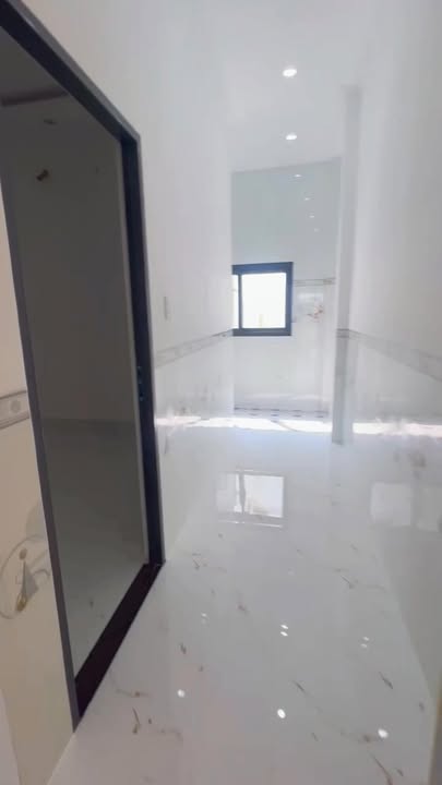 Nhà 2 tầng tại Mỹ Yên, Bến Lức 101m² giá 2 tỷ - Bán gấp, cơ hội đầu tư tuyệt vời!