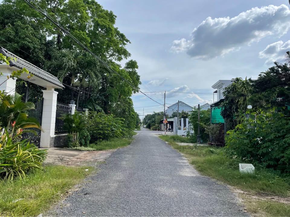 Bán đất mặt tiền hẻm 4 An Dương Vương, Long Thành Bắc 180m² - Giá chỉ 275 triệu!