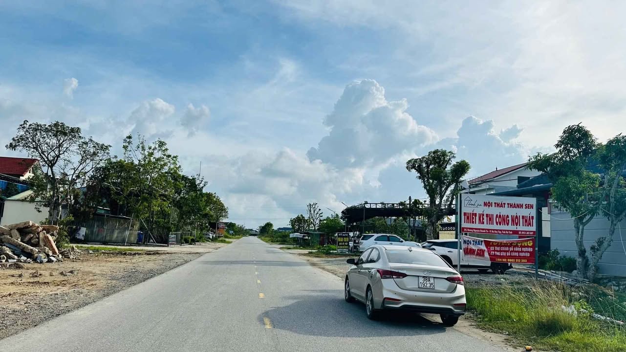 Đất mặt đường Tỉnh Lộ 17 Thạch Tân 220m² giá 6 tỷ - Vị trí kinh doanh đắc địa!