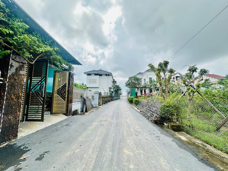 Đất ngõ Nguyễn Xí - Thôn 17 Thạch Tân 120m² giá 1.9 tỷ - Cơ hội đầu tư tuyệt vời!