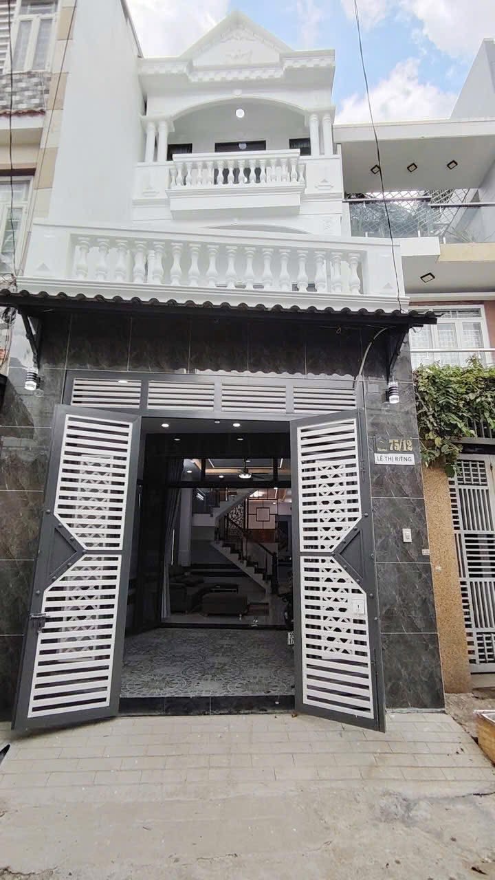 Nhà 3 tầng Thới An, Quận 12, 259m² giá 6.25 tỷ - Vị trí đắc địa, ô tô vào tận nhà!