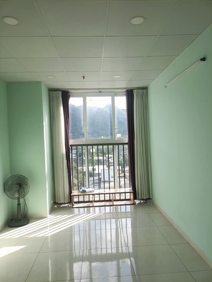 Căn hộ thương mại Hòa Khánh 72m² giá 1.8 tỷ - Nội thất cơ bản, vào ở ngay!