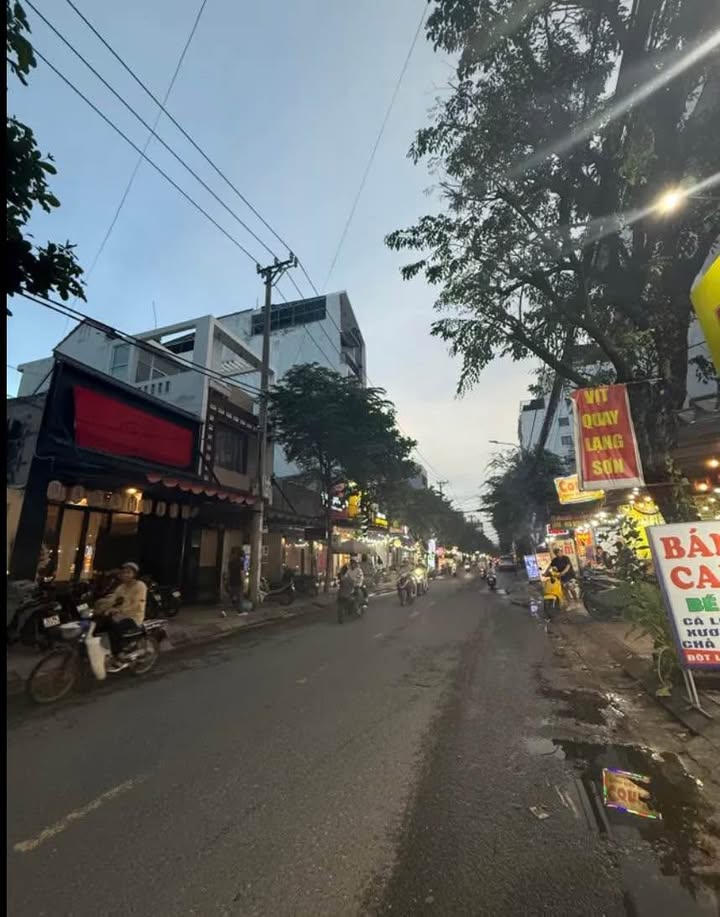 Bán nhà mặt tiền Châu Thị Vĩnh Tế, Ngũ Hành Sơn, Đà Nẵng 115m² - Vị trí đắc địa kinh doanh sầm uất!