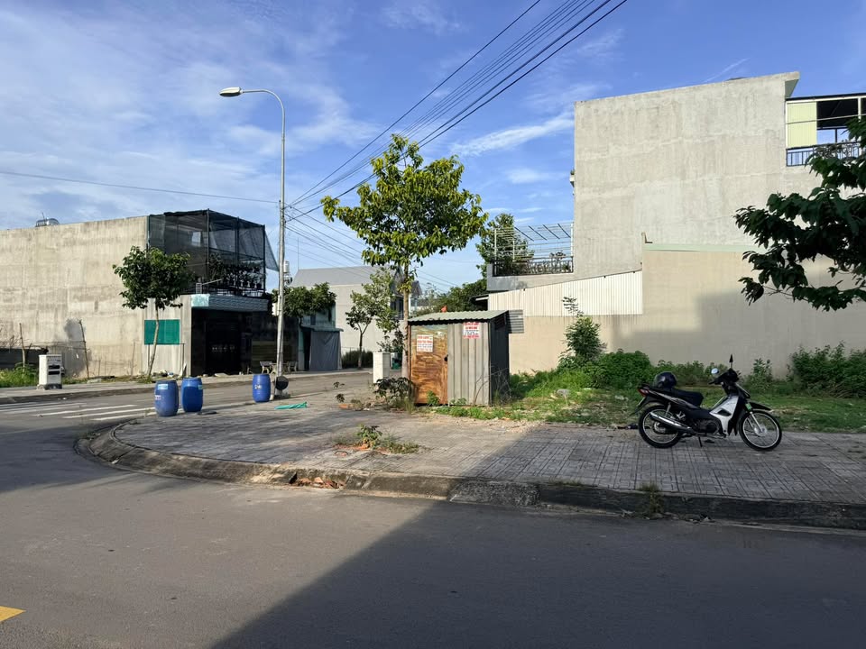 Đất nền 2 mặt tiền 87m² tại Tái định cư Phước Thiền giá 3.2 tỷ - Cơ hội đầu tư tuyệt vời!