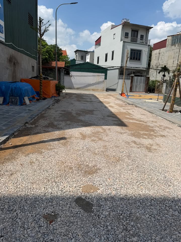 Đất nền khu phố Du Nội, Mai Lâm, 82.5m² - Đầu tư sinh lời đảm bảo!