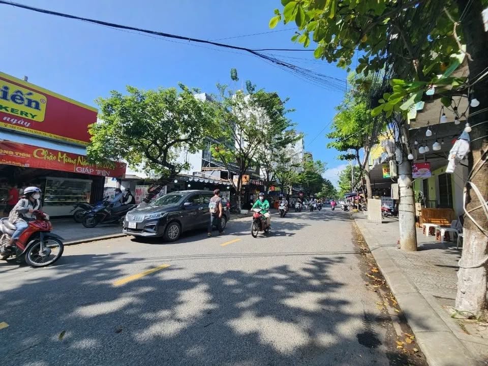 Nhà 2 tầng 135m² Kiệt Lê Bôi, Sơn Trà, Đà Nẵng - Gần biển, giá 6.4 tỷ!