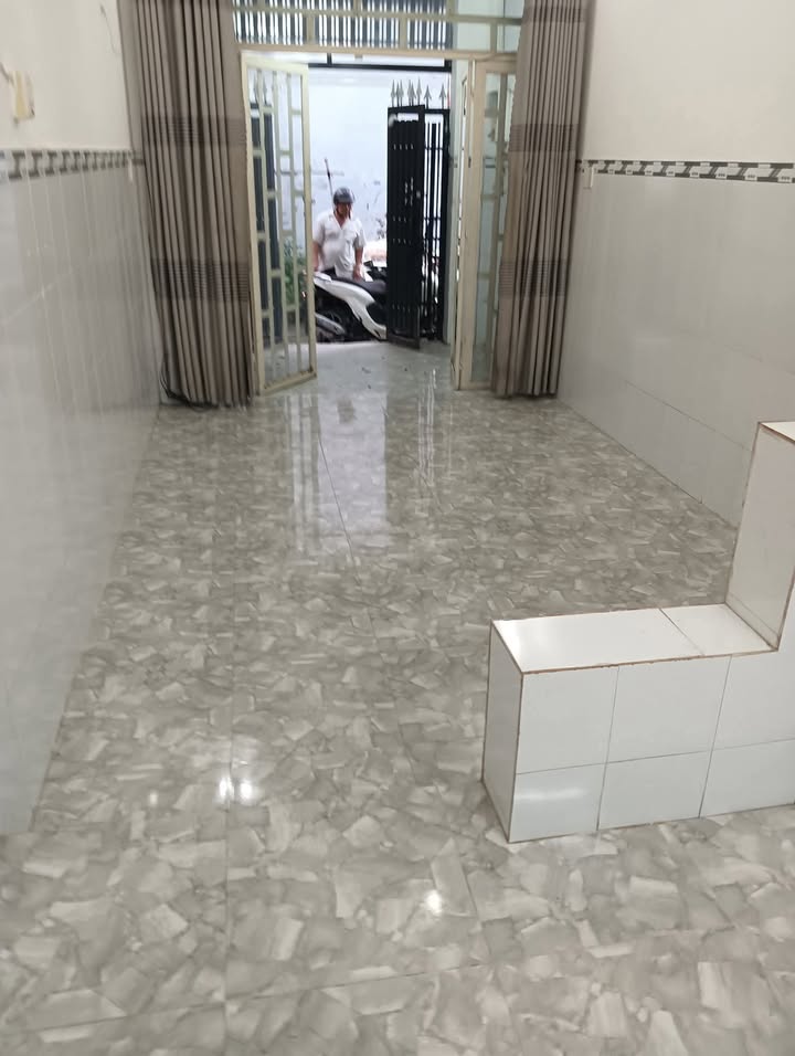 Nhà cho thuê quận 12, 49m² giá 5 triệu - Gần trường học Trần Văn Ơn!