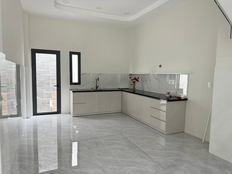 Nhà cho thuê mặt tiền hẻm Vườn Lài, Q12 - Diện tích 56m², giá 12 triệu/tháng