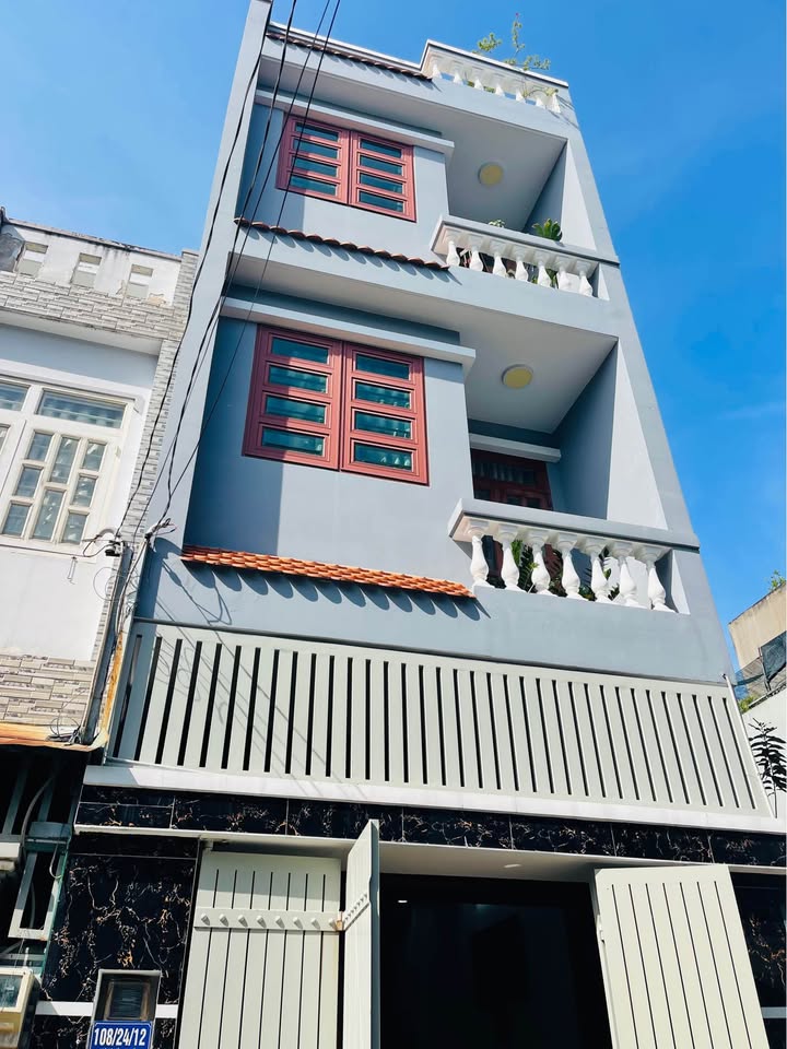 Nhà mặt tiền hẻm ô tô Bình Chiểu, Thủ Đức 54m² giá 5 tỷ - Cơ hội đầu tư lý tưởng!