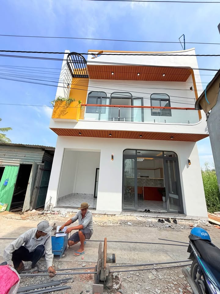 Nhà 1 lầu hẻm xe hơi Nguyễn Công Bình 52m² giá 2.05 tỷ - Full nội thất cao cấp!
