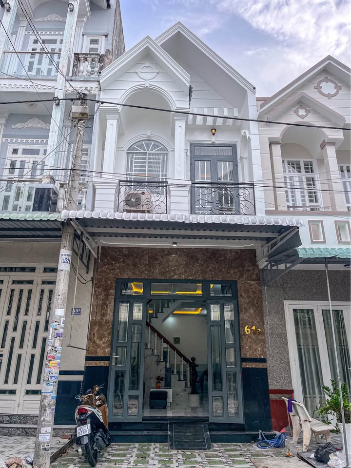 Nhà lầu mới đẹp tại Phạm Thế Hiển, Tân An, Cần Thơ - Chỉ 3.45 tỷ, tặng nội thất!