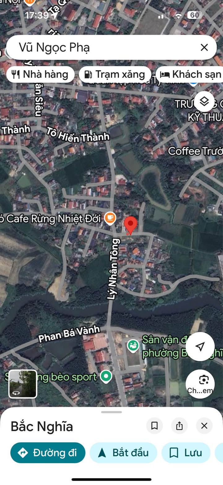 Nhà phố Lý Nhân Tông, Đồng Hới 200m² giá 1.4 tỷ - Vị trí thuận tiện, sẵn sàng ở ngay!