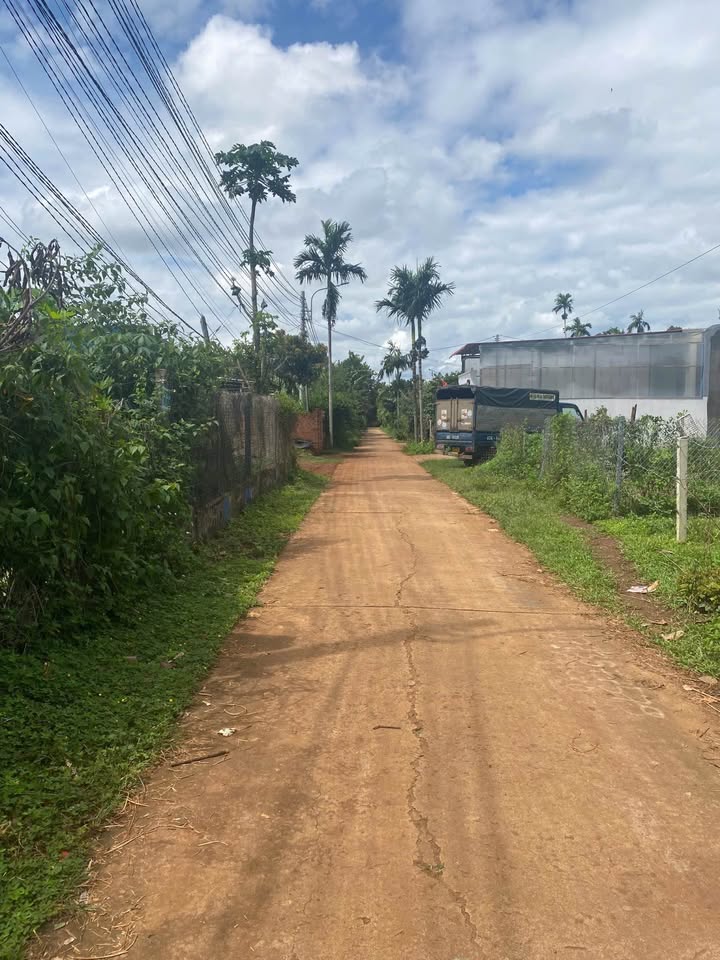 Đất nền Tân An Buôn Ma Thuột 180m² giá 1.32 tỷ - Tiềm năng đầu tư lớn!