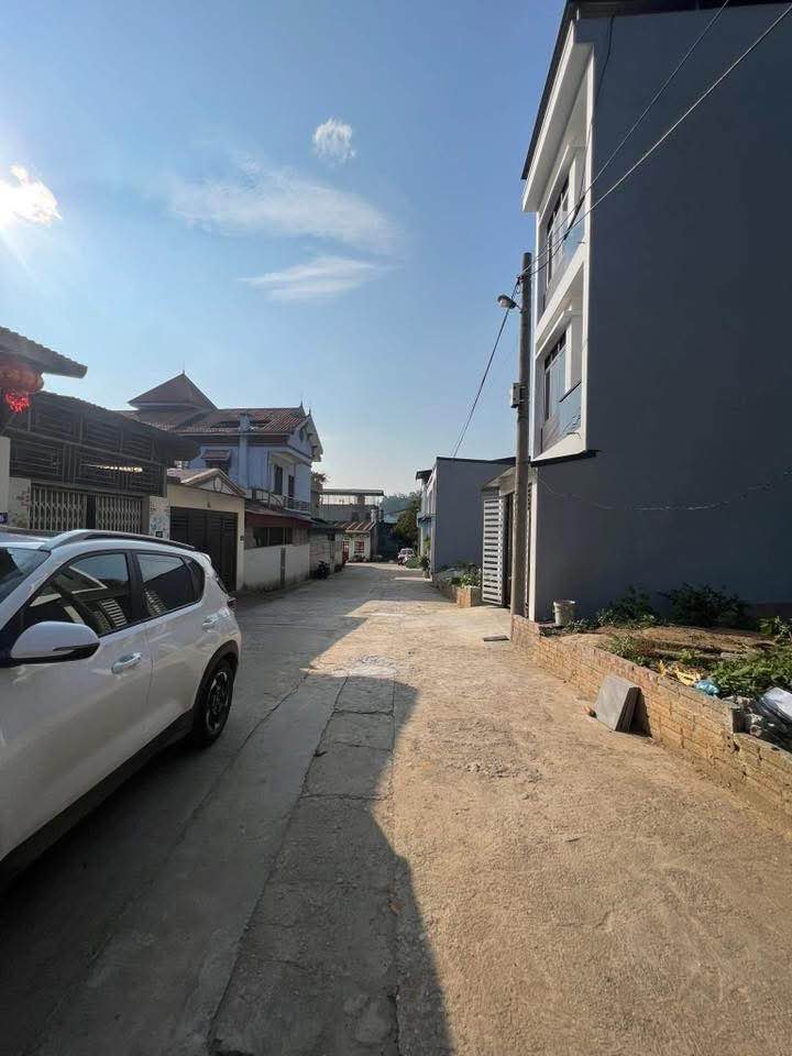 Nhà 2 tầng tại ngõ 341 đường 20/8, Hà Giang - Thiết kế hiện đại, giá chỉ 2.15 tỷ!