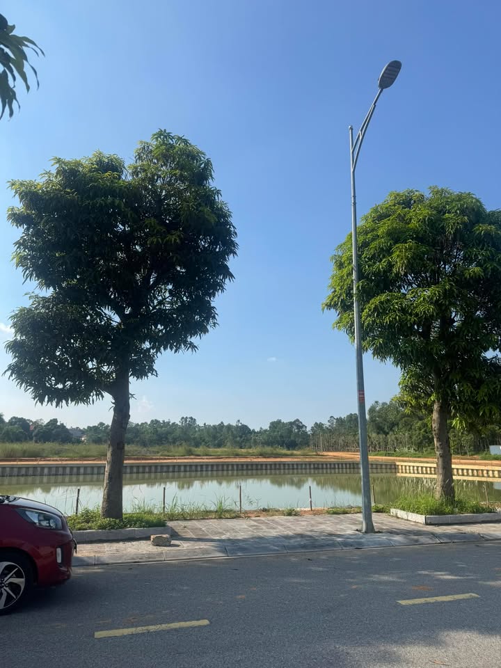 Đất nền KĐT Việt Séc, Trưng Vương 180m² giá 10.8 tỷ - Đầu tư sinh lời ngay!