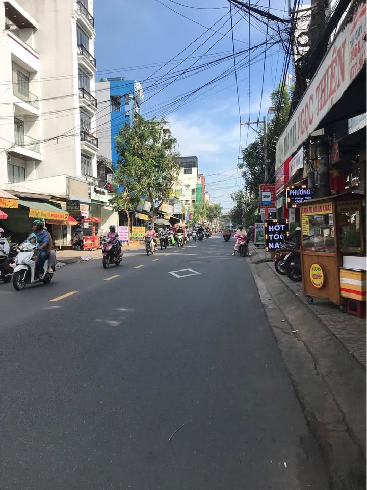 Bán nhà mặt tiền kinh doanh Tân Quý, Tân Phú 96m² giá 16.5 tỷ - Đầu tư sinh lời ngay!